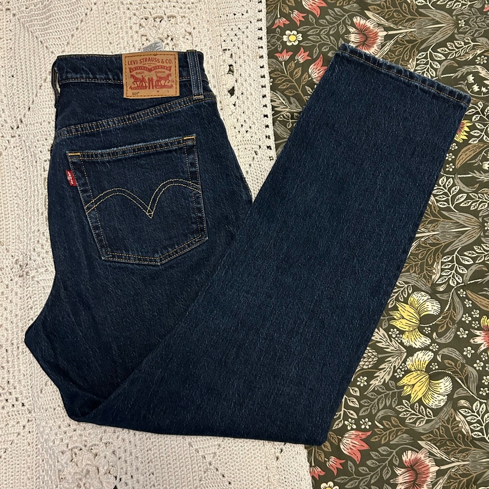 LEVIS 501’s